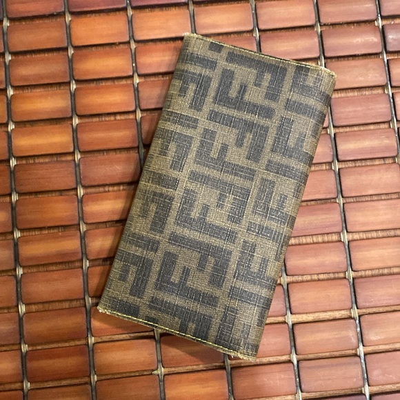Fendi Long wallet 92412 - Picture 2 of 7